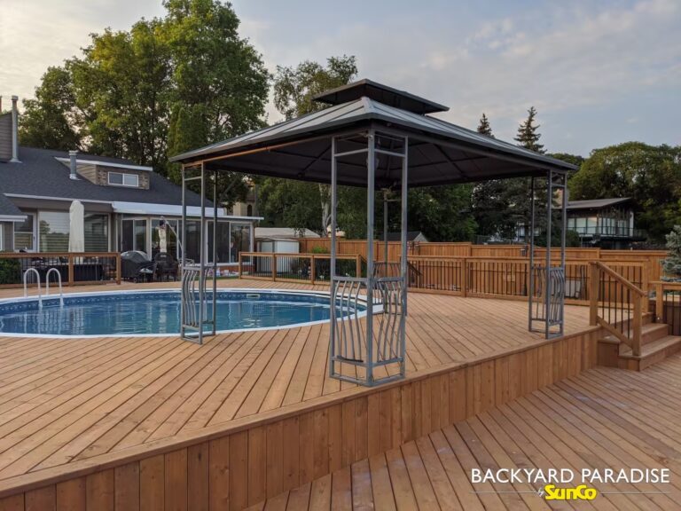 Treated lumber deck and railings in Selkirk, Manitoba